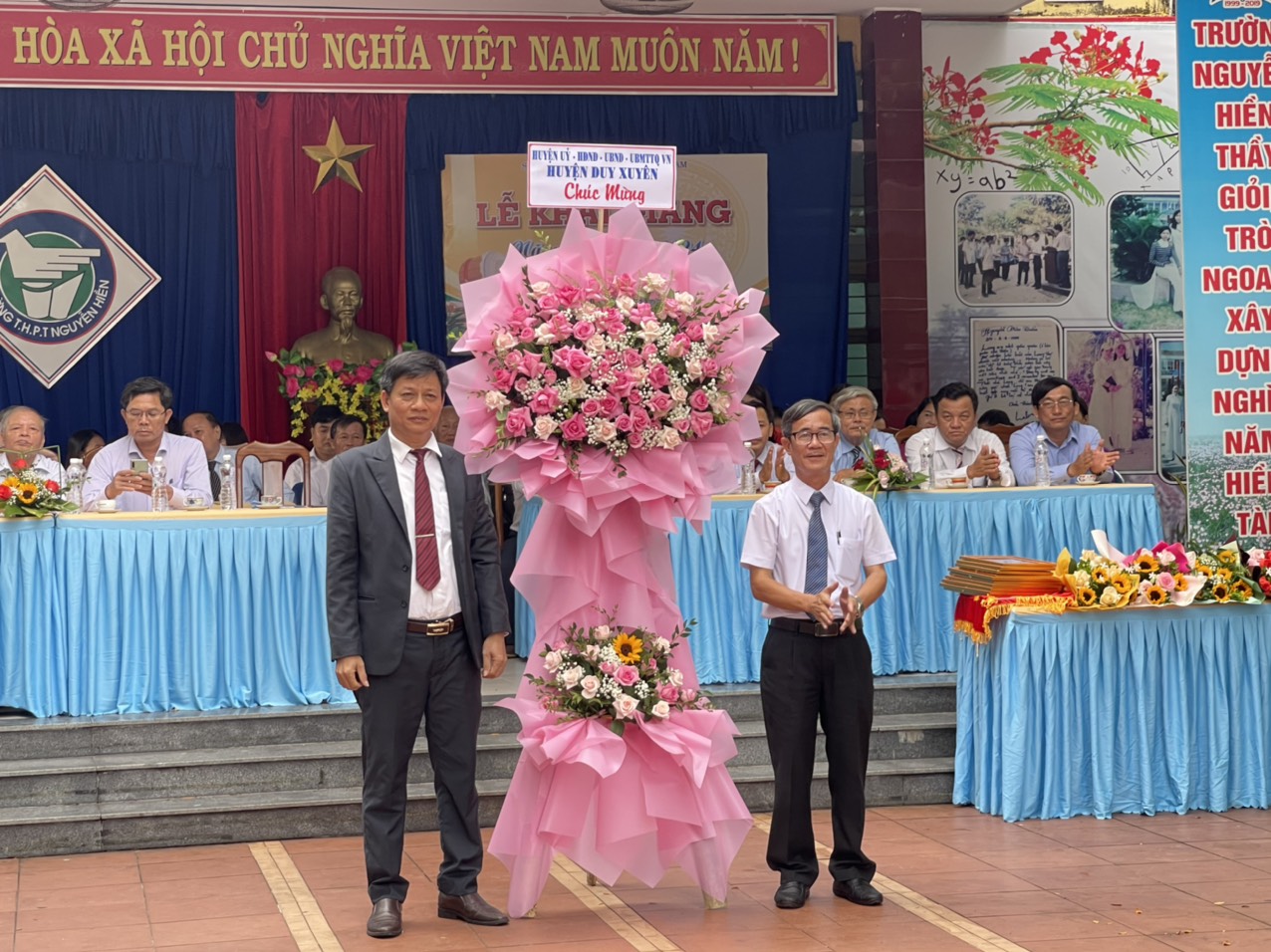 Lễ khai giảng năm học mới